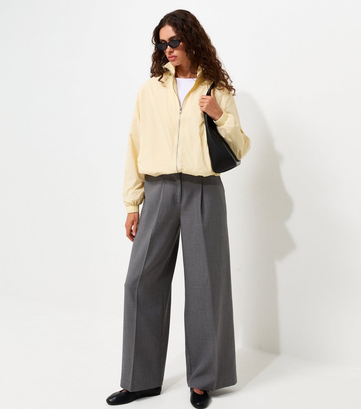 New Look Women's Dark Grey Pleated Tailored Wide Leg Trousers New Look - 4