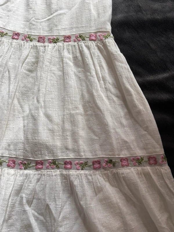 New Look Beautiful Embroidered White Layered Maxi Skirt - Floral Flower Design - Size 10