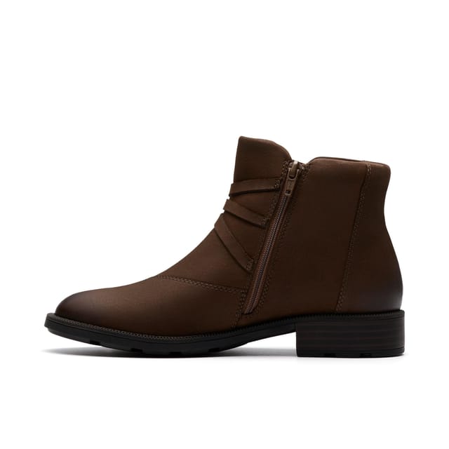Clarks Clarks Women's Adalynn Faye Mushroom Nubuck Ankle Boots in Brown - 2