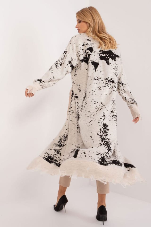 Love Lace Love Lace Women's Casual Long Sleeve Cardigan with Pockets in Beige - 3