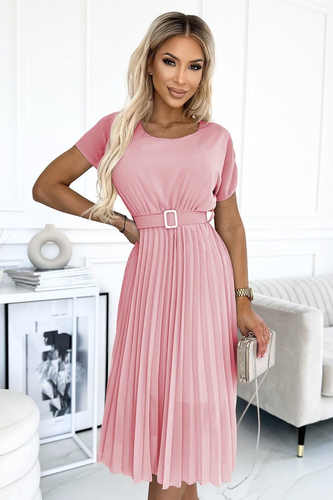 Love Lace Love Lace Women's Pleated Cocktail Dress With Belt in Pink