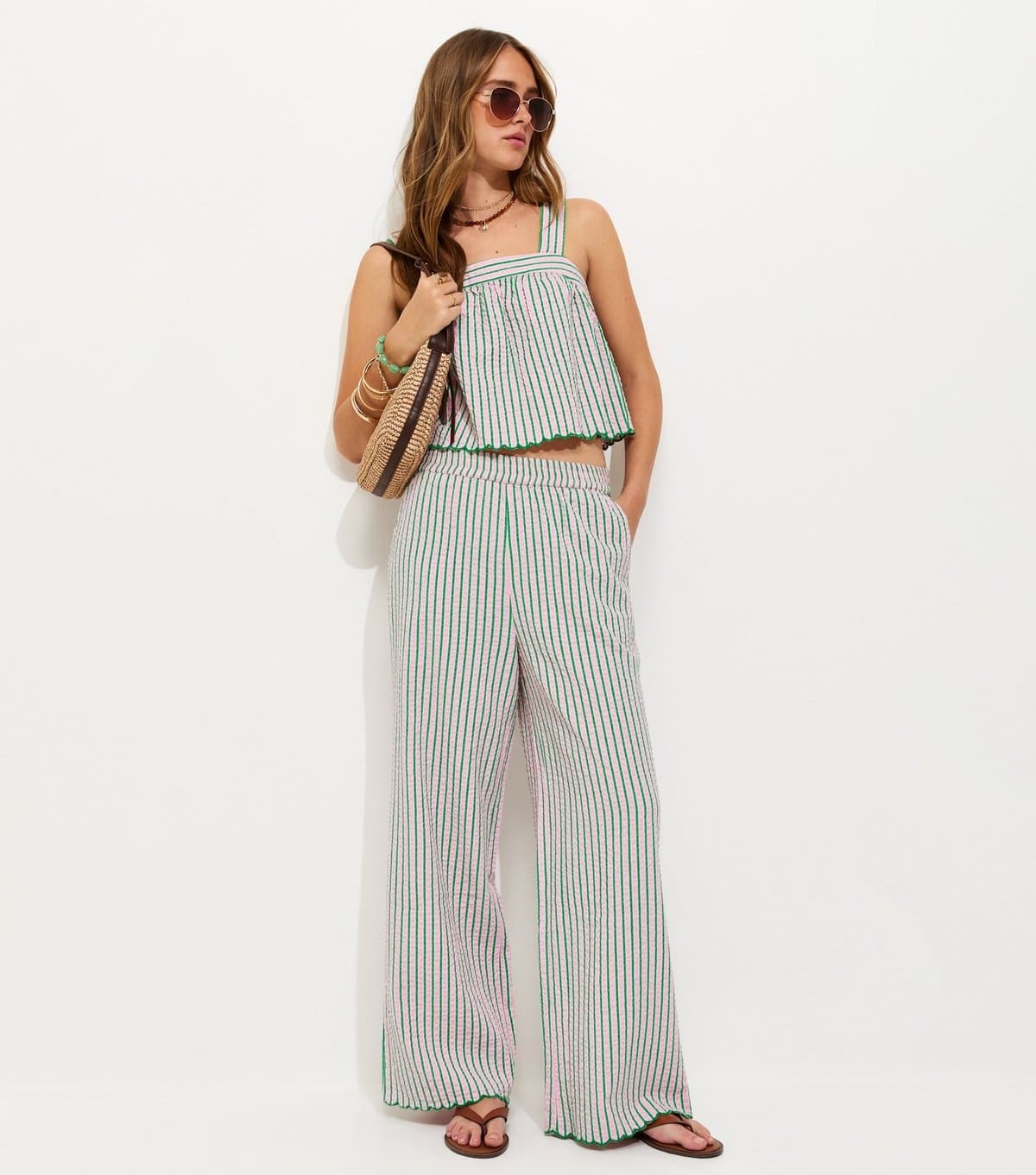 New Look Women's Green Cotton Seersucker Scalloped Edge Trousers New Look