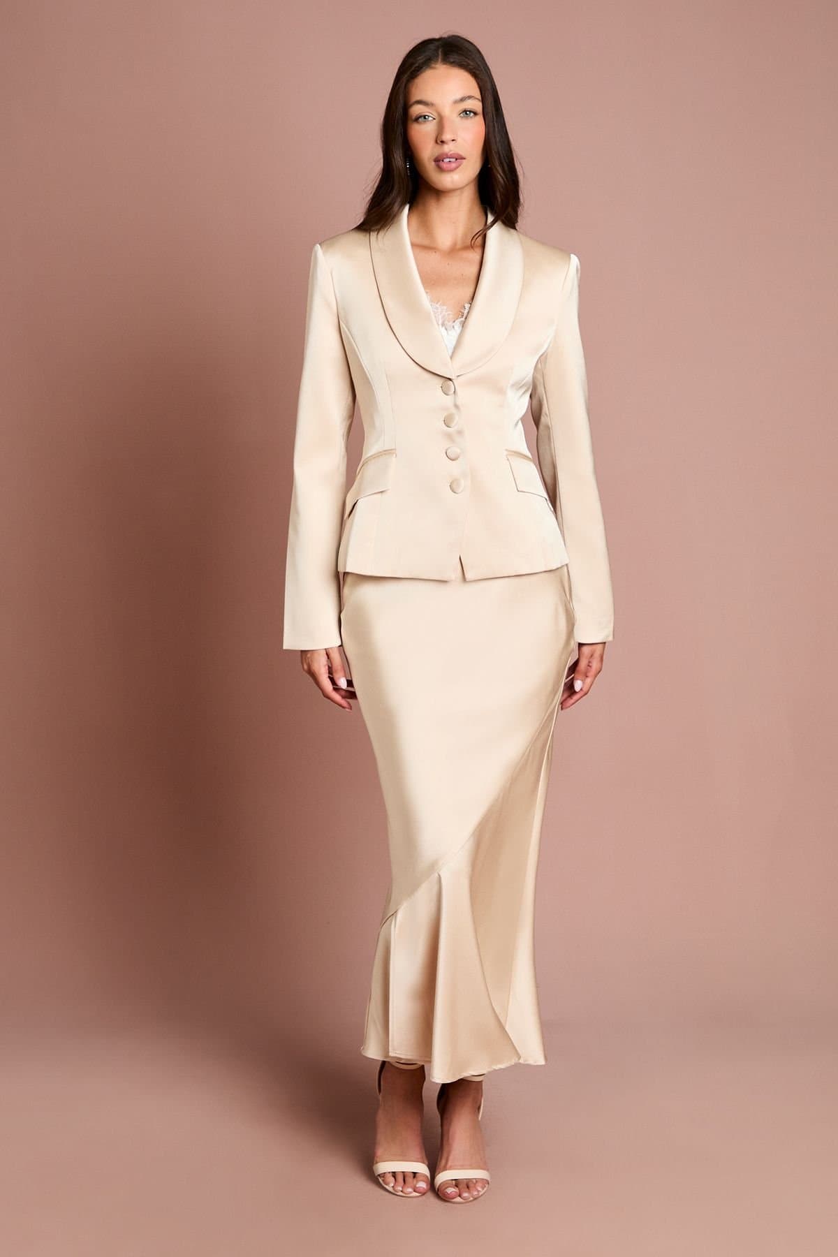 Coast Coast Women's Satin Detail Fitted Skirt in Champagne