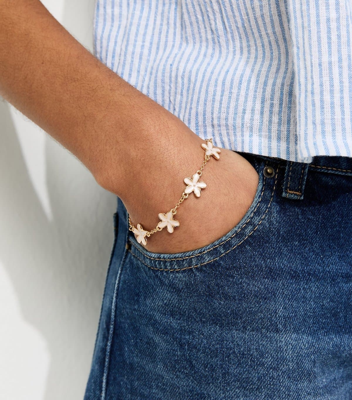 New Look Gold Tone Enamel Flower Chain Bracelet New Look