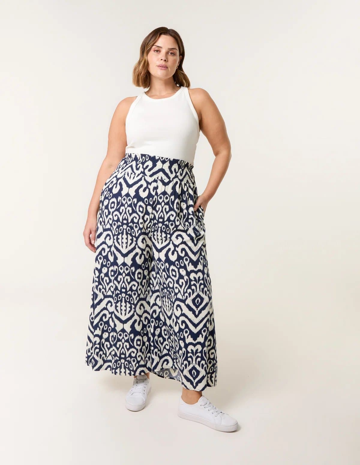 Blue Vanilla Curve Abstract Printed Shirred Waist Wide Leg Trousers