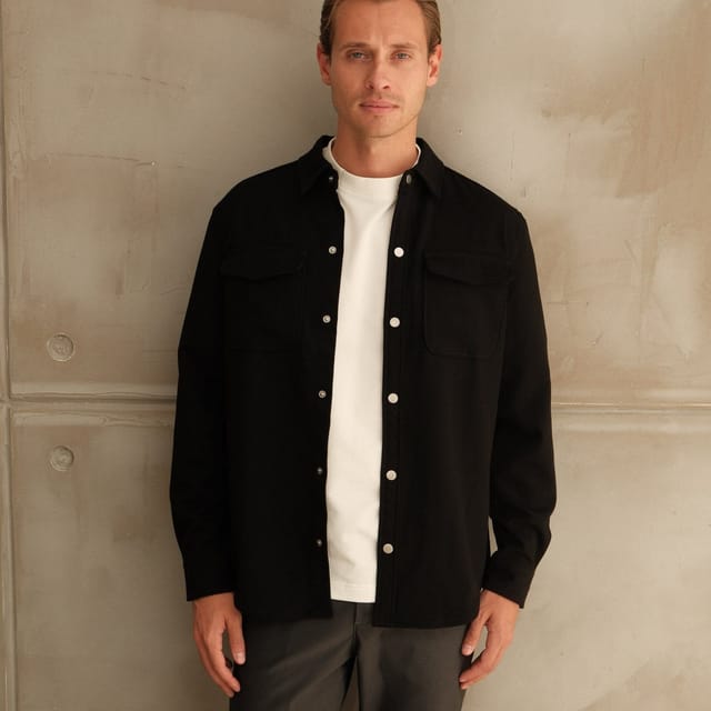 Walker & Hunt Walker & Hunt Men's Mason Overshirt in Black - 2
