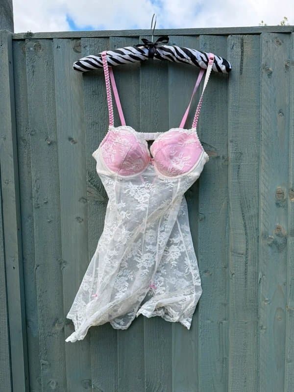 La Senza La senza y2k vintage pink and cream lace bow ruffle detail cami top
