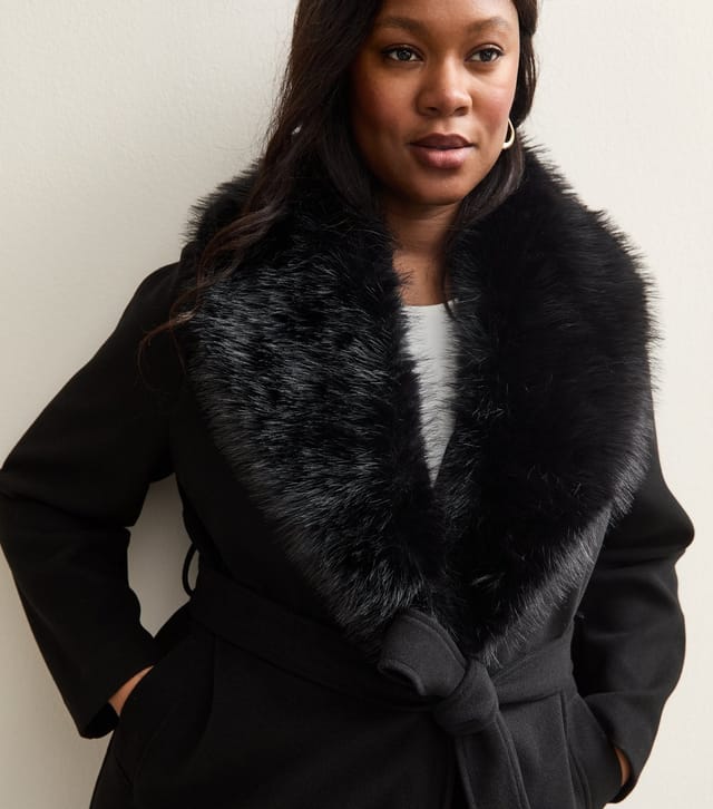 New Look Women's Plus Size Black Faux Fur Collar Belted Jacket Curves New Look - 3