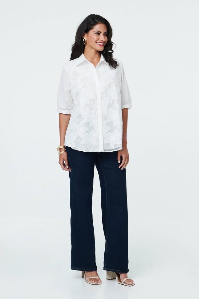 Izabel London Izabel London Women's Floral 1/2 Sleeve Embroidered Shirt in White - 2