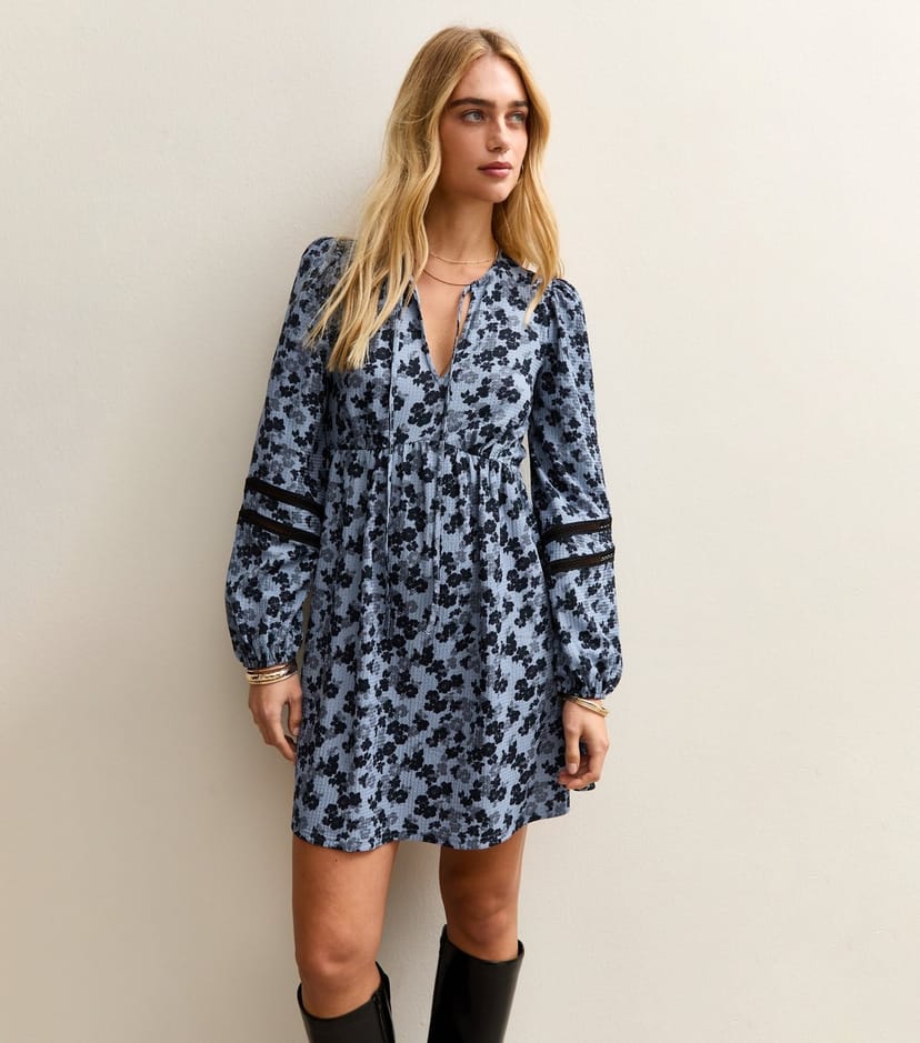 New Look Women's Blue Floral Crinkled Mini Dress New Look - 1