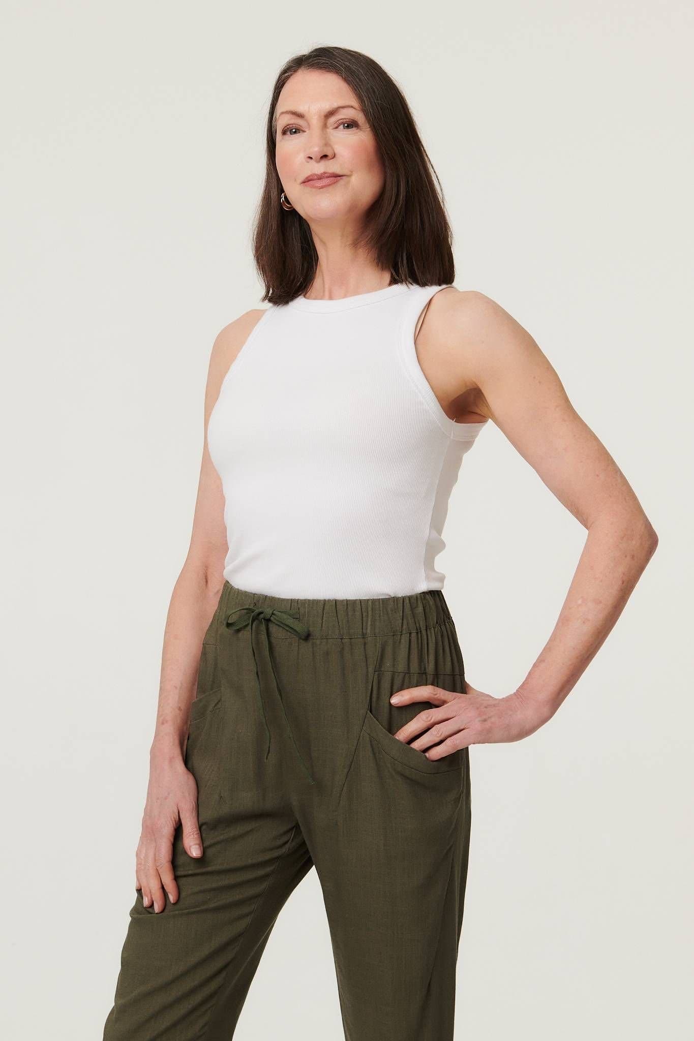 Izabel London Izabel London Women's Drawstring Tie Front Relaxed Trousers in Green