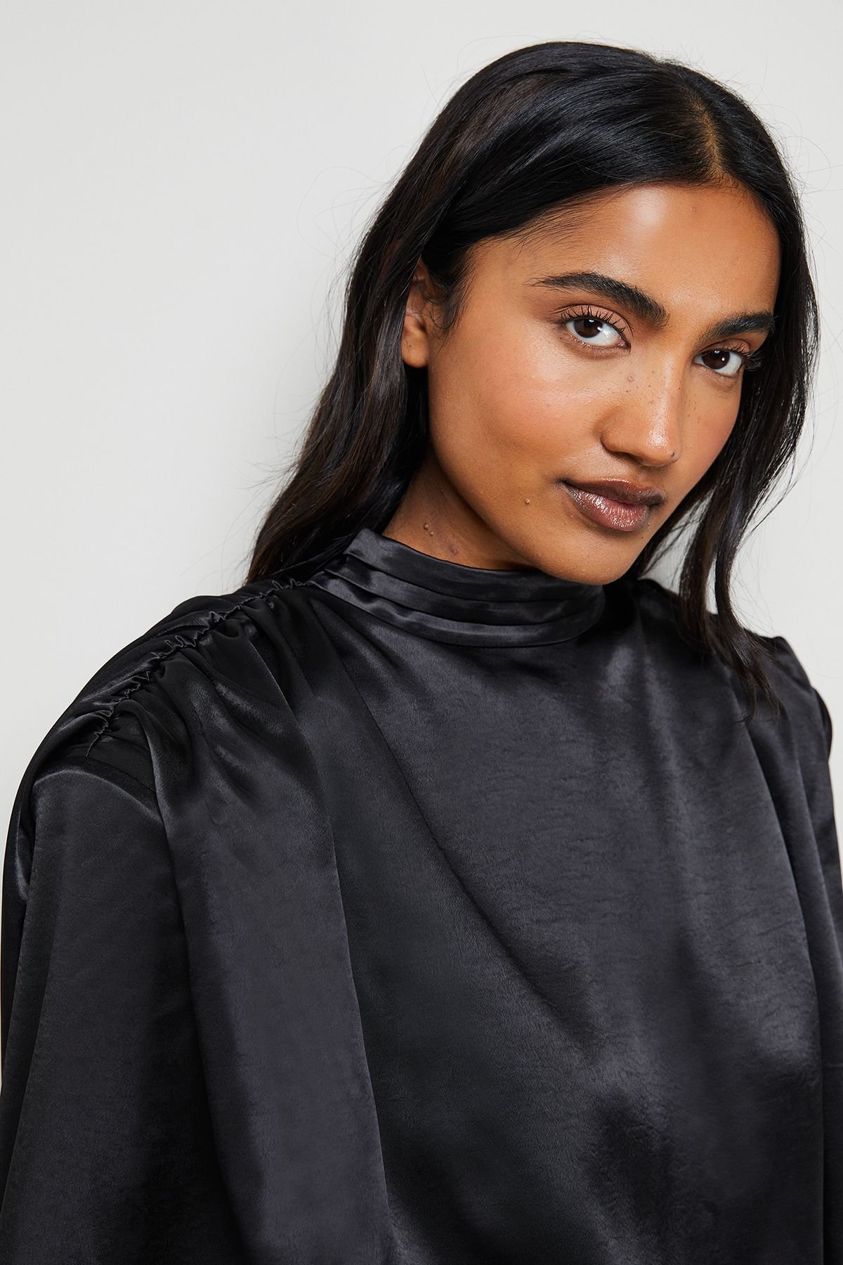 Warehouse Warehouse Women's Extreme Shoulder Draped Satin Mini Dress in Black - 4