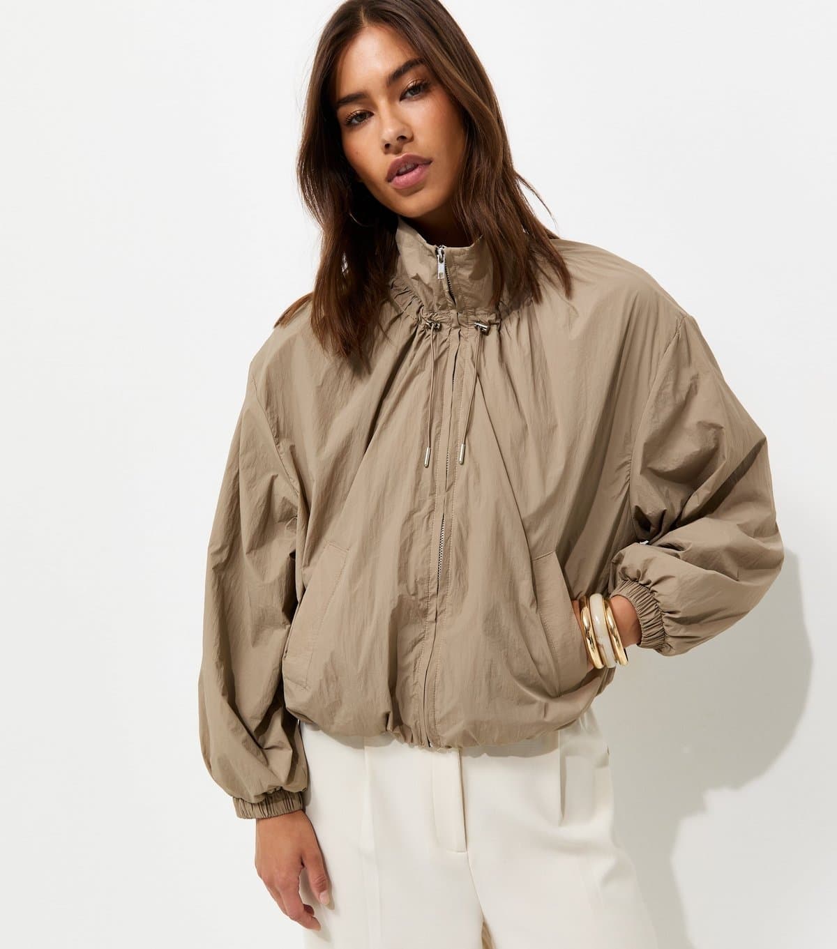 New Look Women's Mink Lightweight Gathered Neck Zip Through Jacket New Look