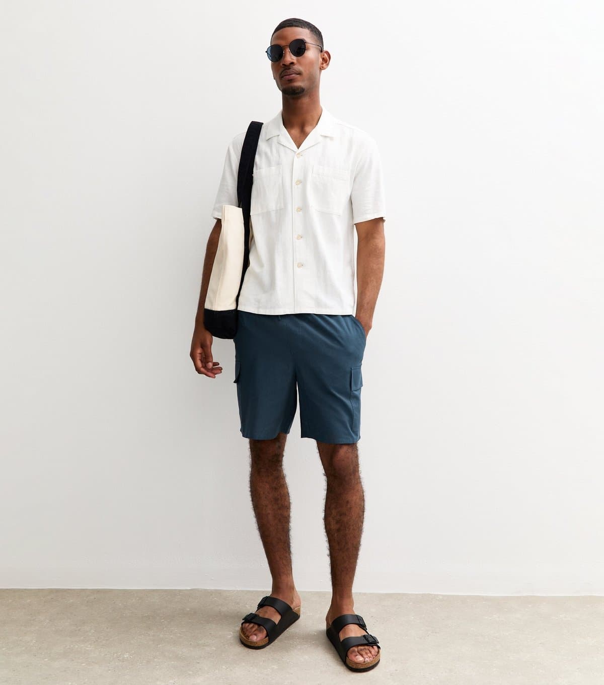 New Look Men's Navy Regular Drawstring Waist Cargo Shorts New Look
