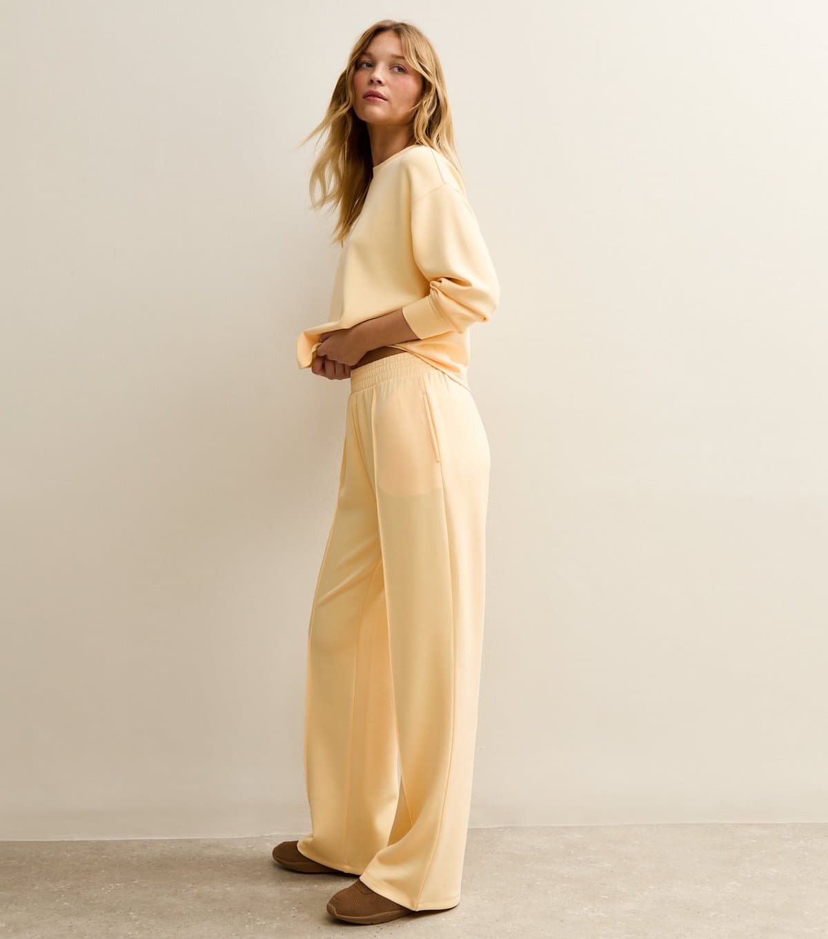 New Look Women's Premium Light Yellow Elasticated Waist Wide Leg Joggers New Look