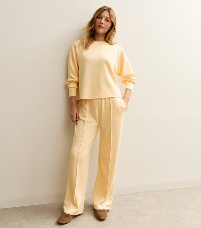 New Look Women's Premium Light Yellow Elasticated Waist Wide Leg Joggers New Look - 2