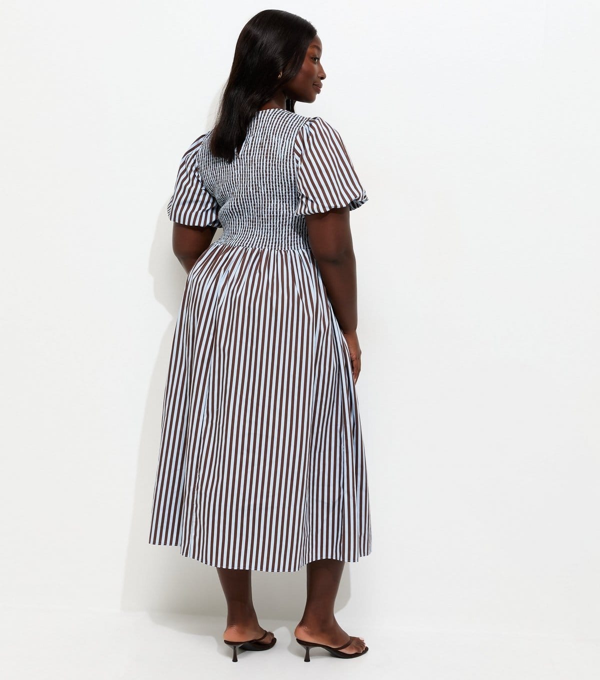 New Look Women's Plus Size Brown and Blue Stripe Shirred Midi Dress Curves New Look - 4