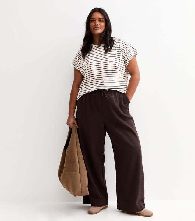 New Look Women's Plus Size Cream and Brown Stripe Grown On Sleeves  T-Shirt Curves New Look - 3