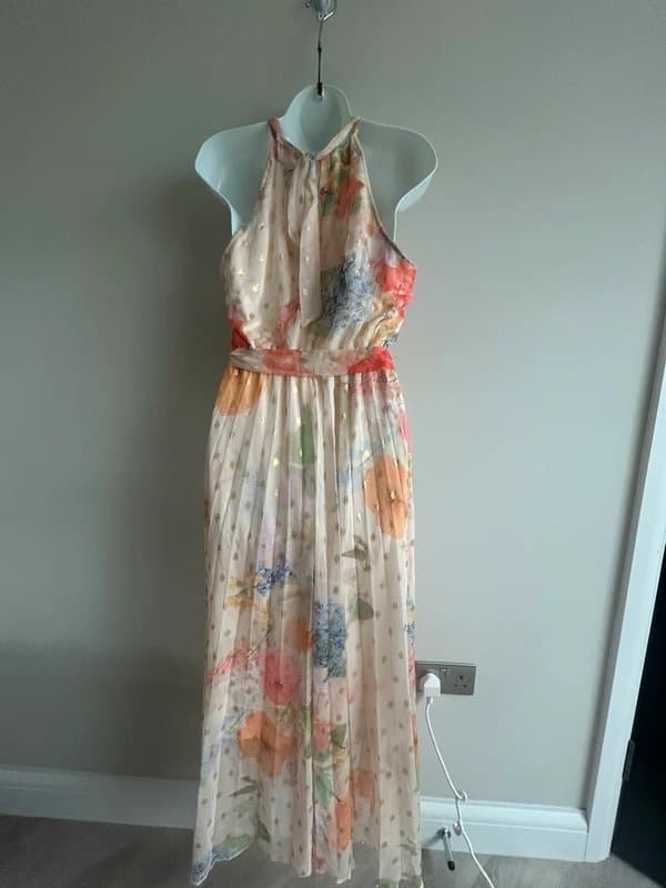 Lipsy NEW (shop floor) Lipsy London floral halter neck pleated sparkly dress Uk 12