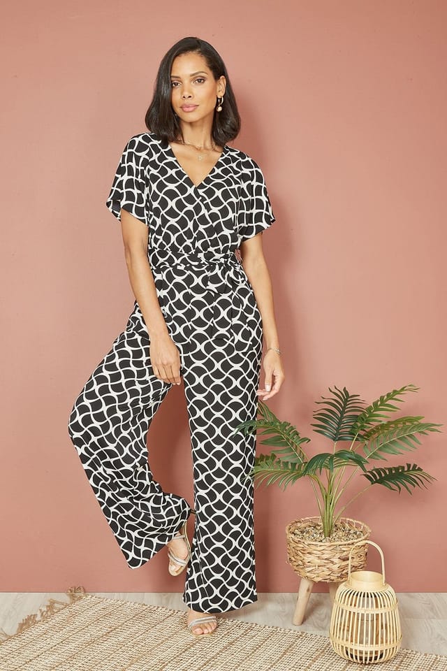 Yumi Yumi Women's Black Geometric Print Wrap Jumpsuit - 3