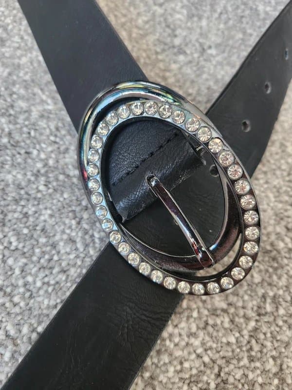 New Look Ladies Black Leather Belt