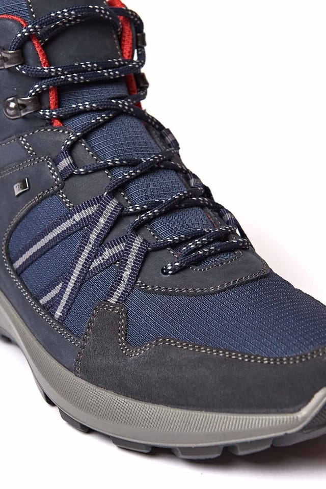 Moshulu Moshulu Men's 'Trestles' Water-Resistant Boots in Navy - 2