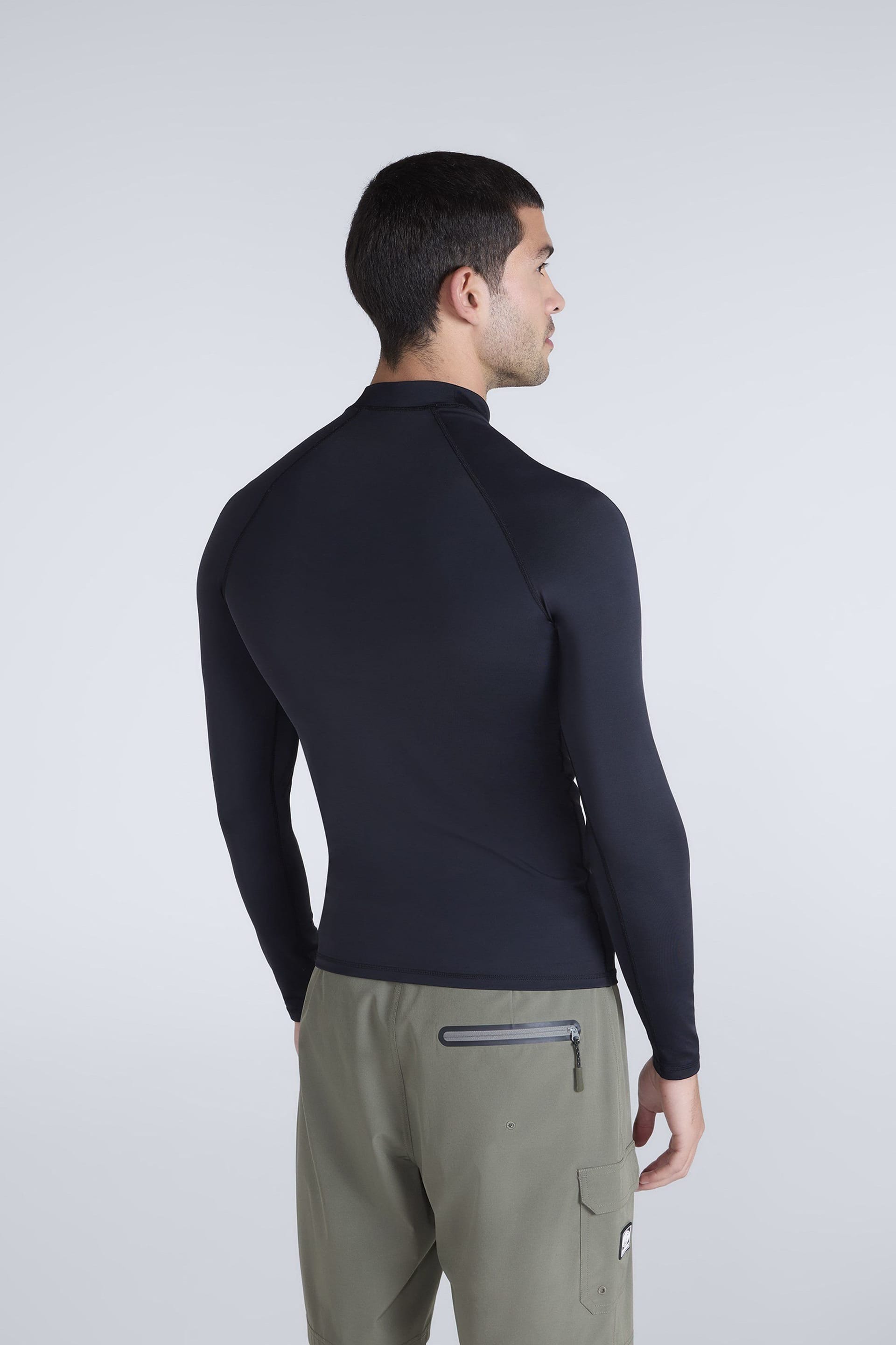 Animal Animal Men's 'Sonny' Lightweight Long Sleeve Quick Dry UPF 50+ Protection Rash Vest in Jet Black - 4