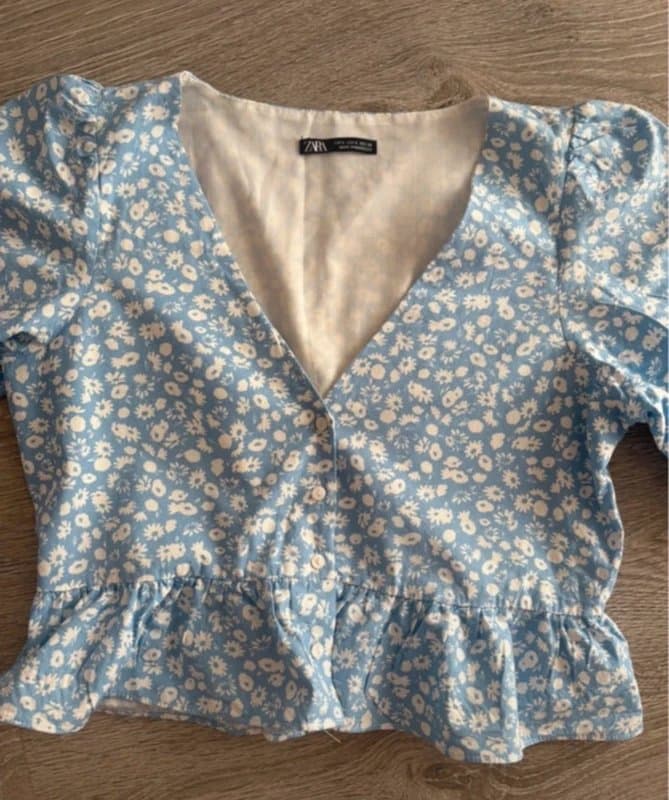 Zara Zara Blue Floral Peplum Blouse Top Size S Puff Sleeve Cottagecore Coquette Summer