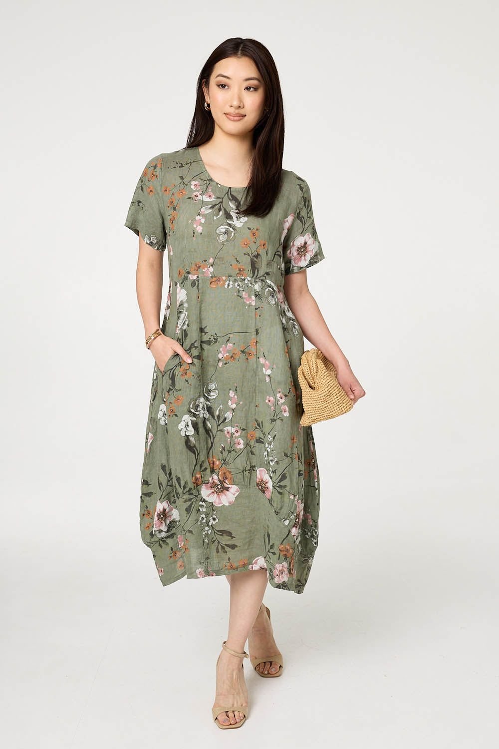 Izabel London Izabel London Women's Floral Short Sleeve Oversized Midi Dress in Khaki - 2