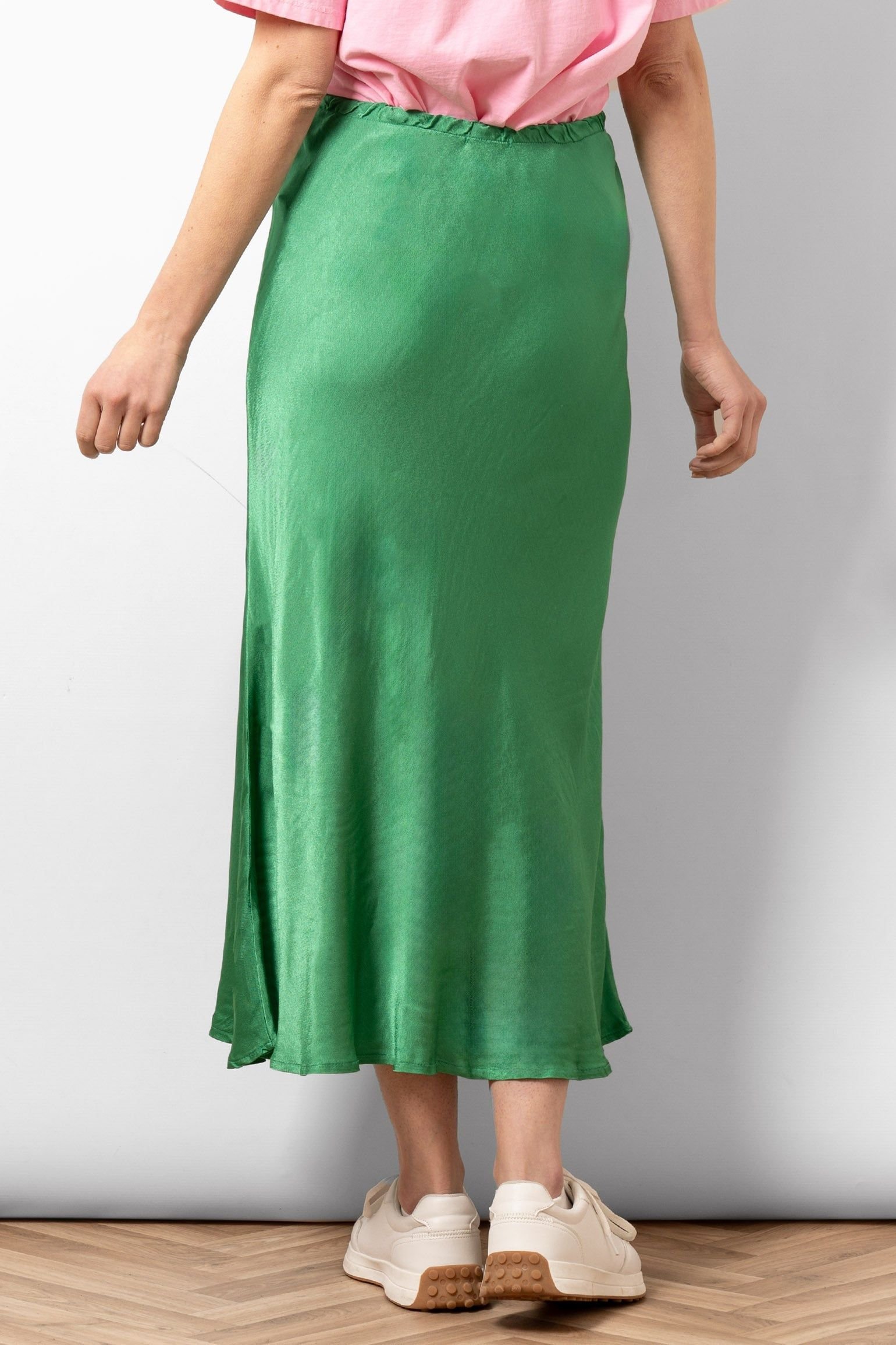 Sarta Sarta Women's Cassie Silky Midi Slip Skirt - Green - 3