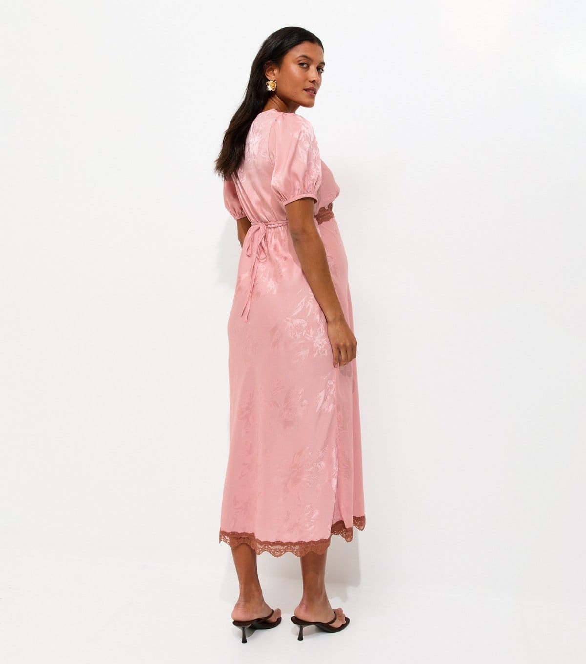 New Look Women's Maternity Light Pink Satin Lace Trim Jacquard Midi Dress New Look - 4
