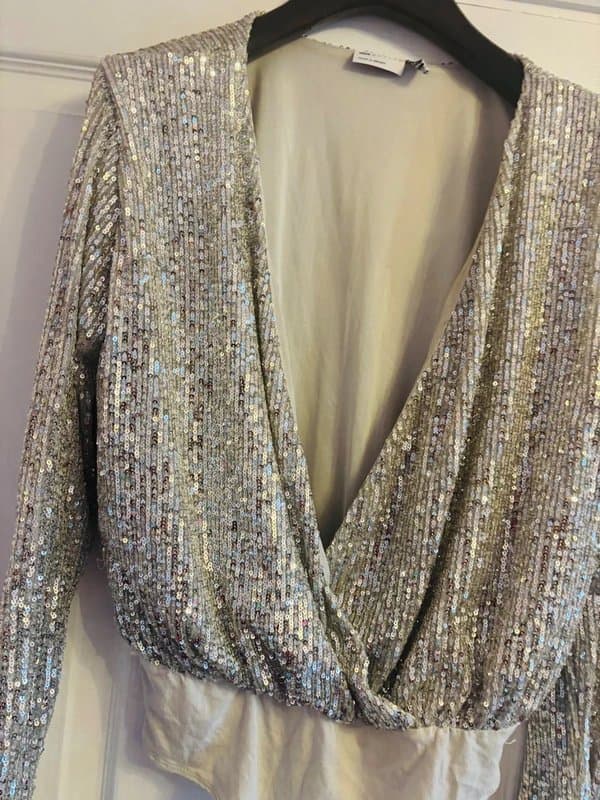 ASOS ASOS plunge sequin silver bodysuit party festival holiday 10-12 same day post