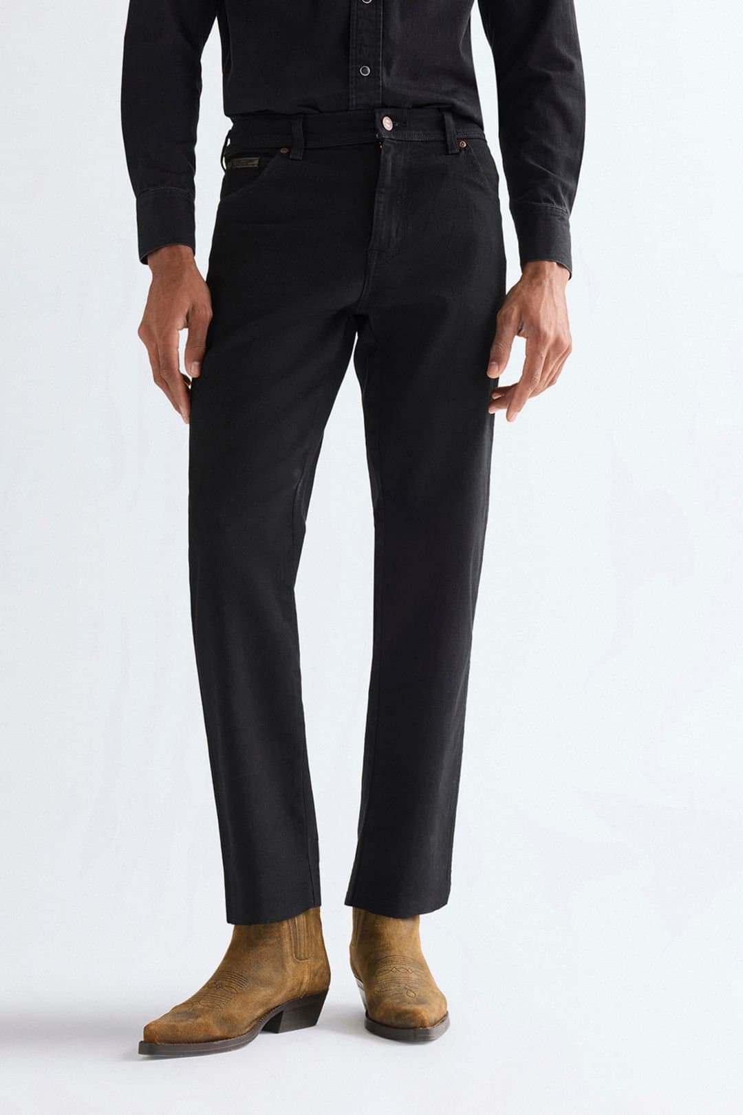 Wrangler Wrangler Men's Black Overdye Regular Fit Jeans