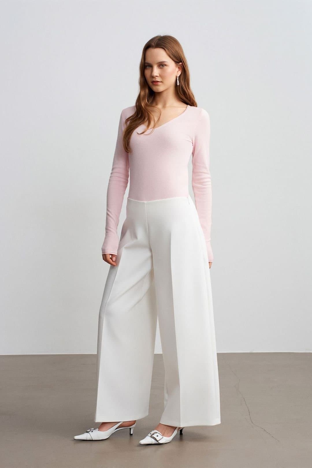 Dilvin Dilvin Women's High-Waist Wide-Leg Crepe Trousers in Off-White