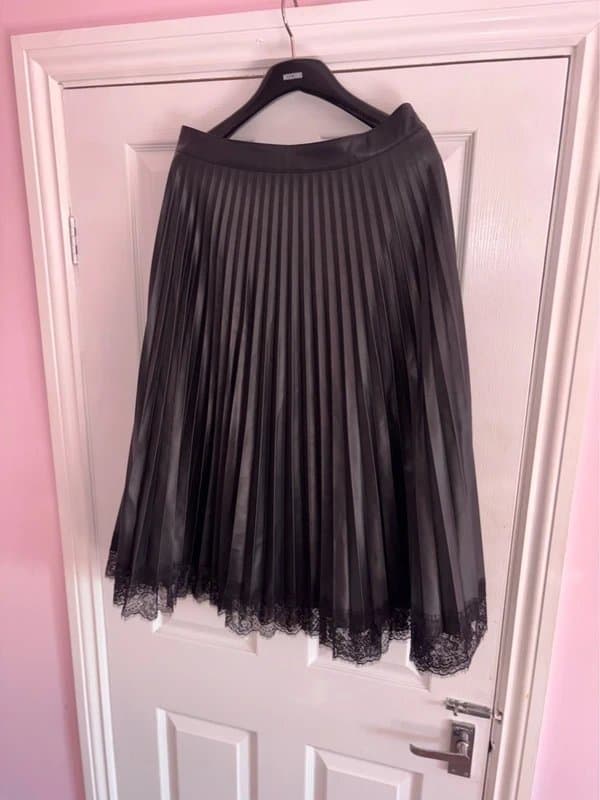Next Next 12-14 statement leather look lace gothic festival party skirt same day post