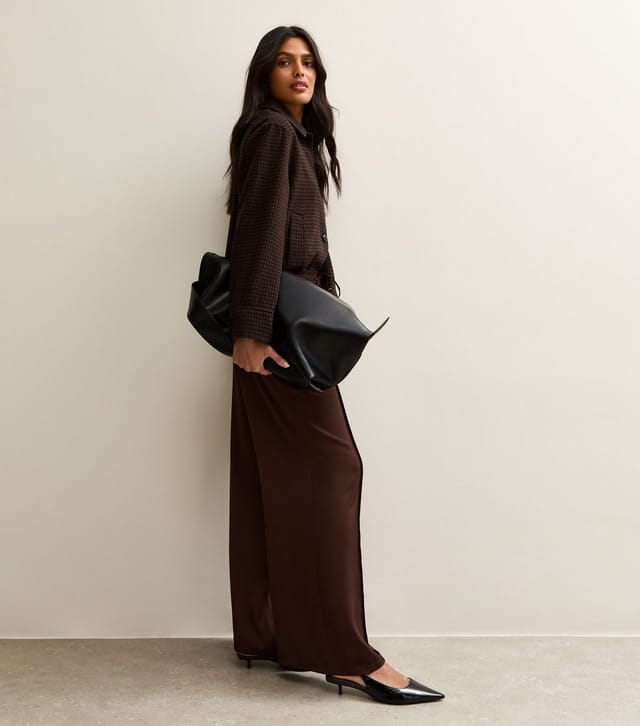 New Look Women's Brown Satin Drawstring Waist Wide Leg Trousers New Look - 3