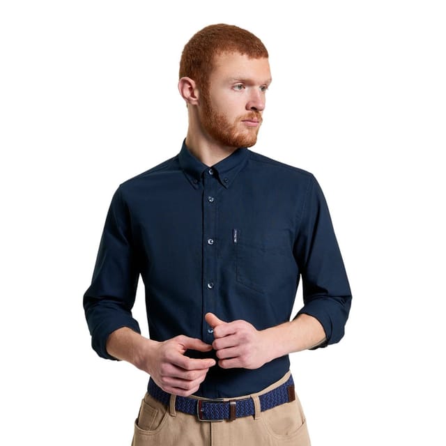 Ben Sherman Ben Sherman Men's Signature Oxford Long-Sleeved Shirt in Dark Navy - 2