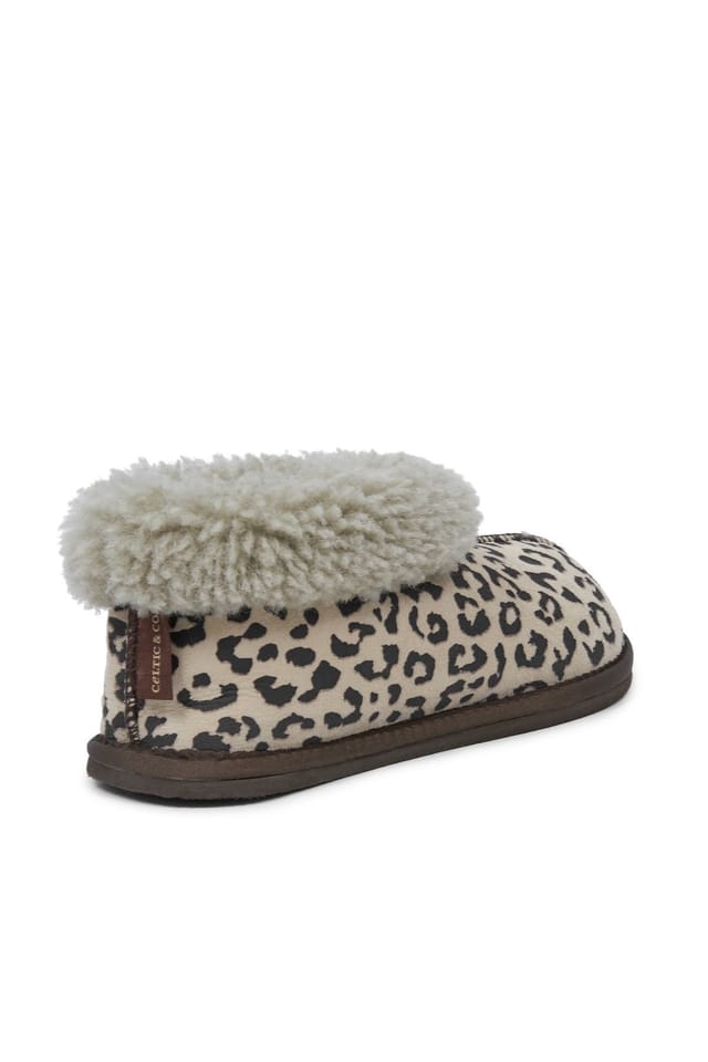 Celtic & Co Celtic & Co Women's Sheepskin Bootee Slippers in Fawn - 2