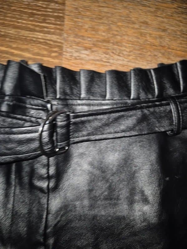 New Look Faux leather pleated detail skirt