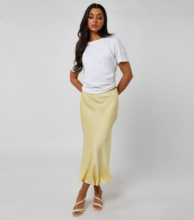Urban Bliss Women's Yellow Textured Midi Skirt Urban Bliss New Look - 2