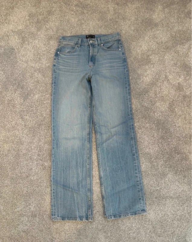 ASOS Design Light wash jeans