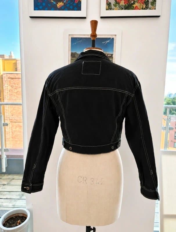 Bershka Black Cropped Denim Jacket with Contrast Stitching | UK S