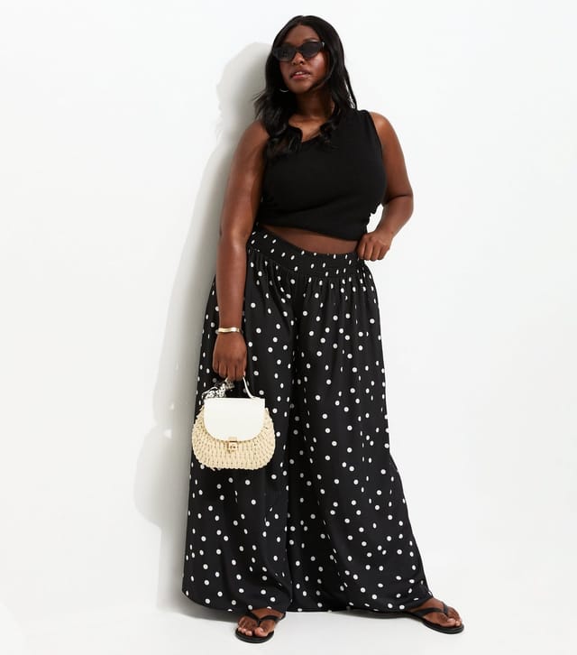 New Look Women's Plus Size Black Spot Print Crepe Palazzo Trousers Curves New Look - 3