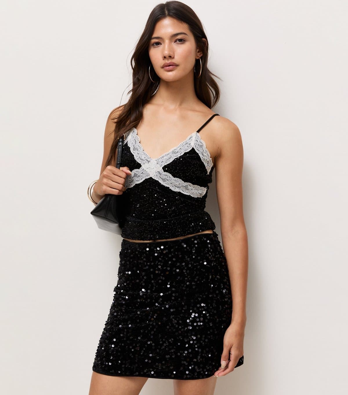 New Look Women's Black Sequin Velvet Mini Skirt New Look