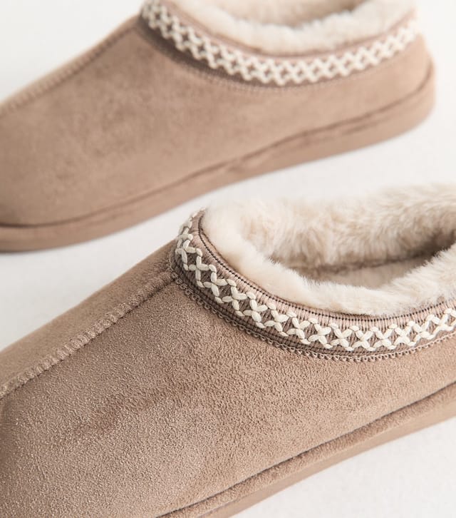 New Look Women's Light Brown Faux Suede Lace Trim Slipper Boots New Look - 3