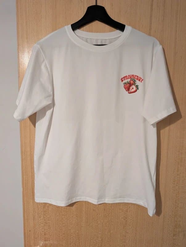Shein Shein white graphic strawberry t-shirt M