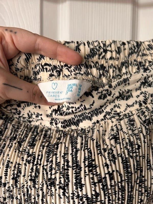 Primark Classy Speckled Crinkle Skirt