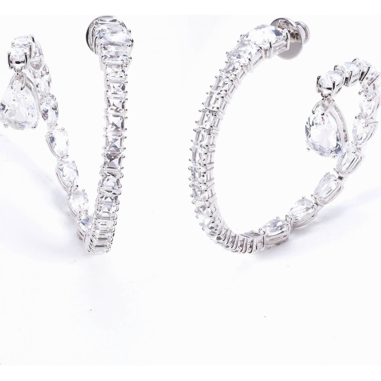 Swarovski Swarovski Women's 5692524 Matrix Pair Of Earrings in Silver