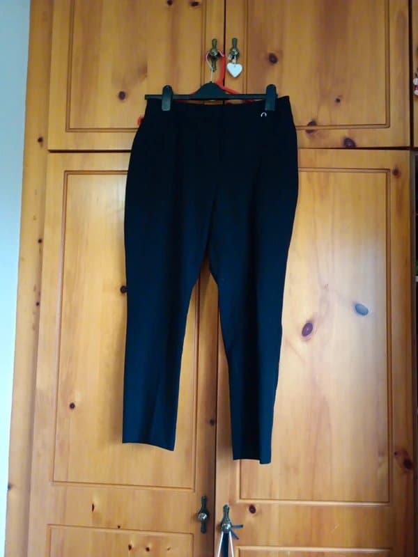 Dorothy Perkins Women's black work trousers