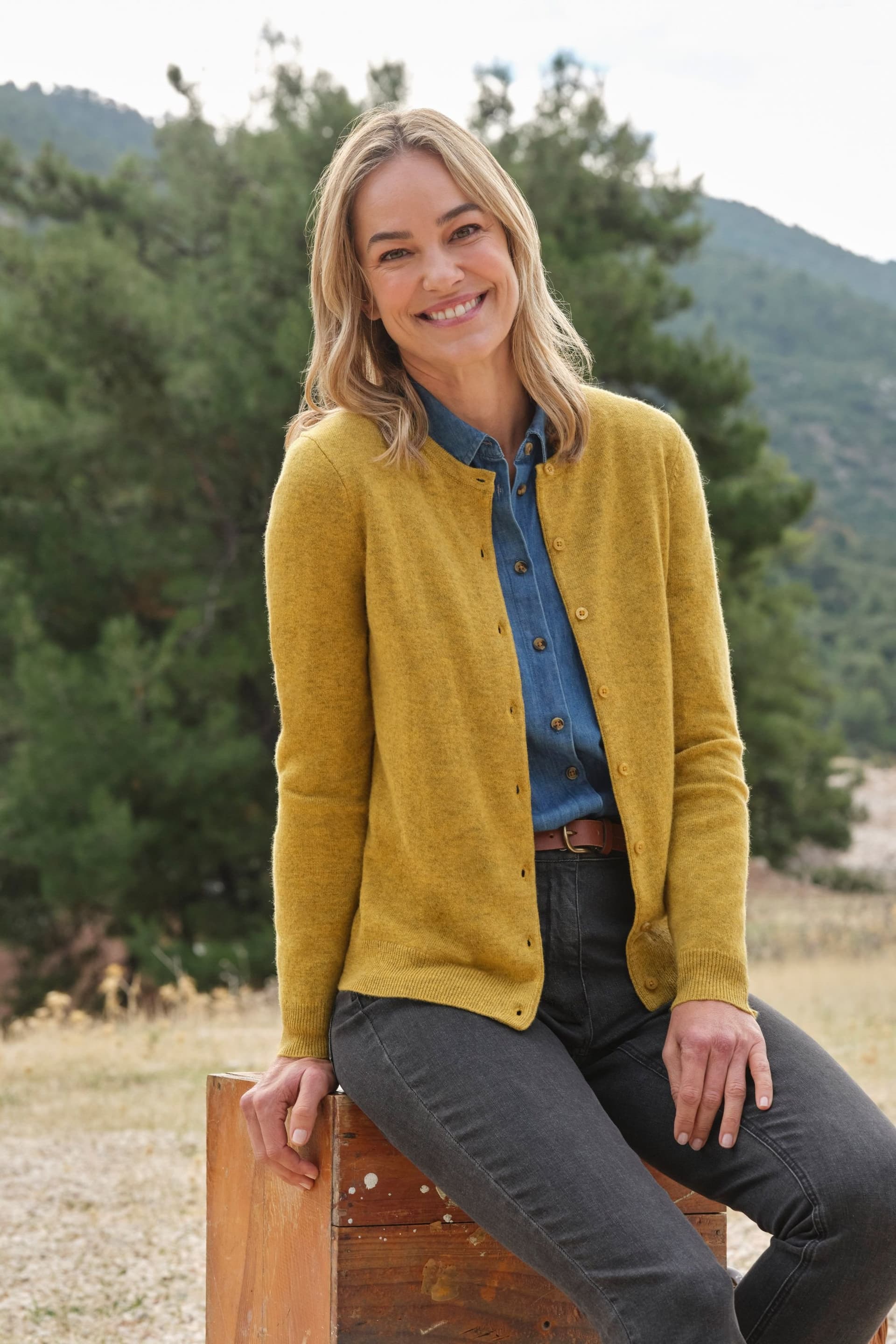 WoolOvers WoolOvers Women's Cashmere & Merino Classic Crew Neck Cardigan in Mustard